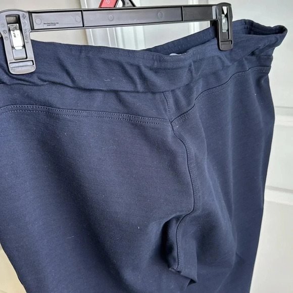 LOFT Navy Ponte Pants - Picture 3 of 4